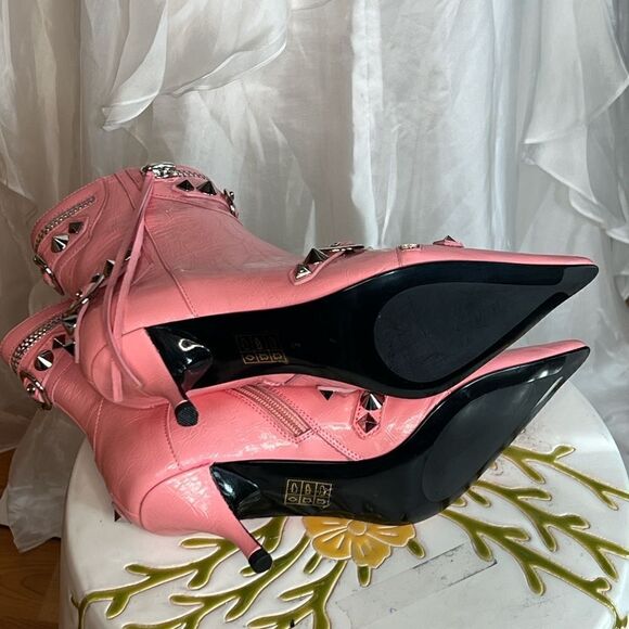 JEFFREY CAMPBELL
Ankle boots / size 6 - Picture 8 of 8